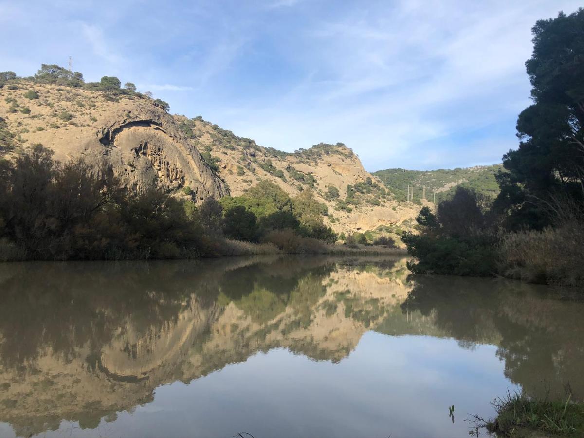 Studio Apartment In Ardales, Cerca El Caminito Del Rey Y Embalses Ngoại thất bức ảnh